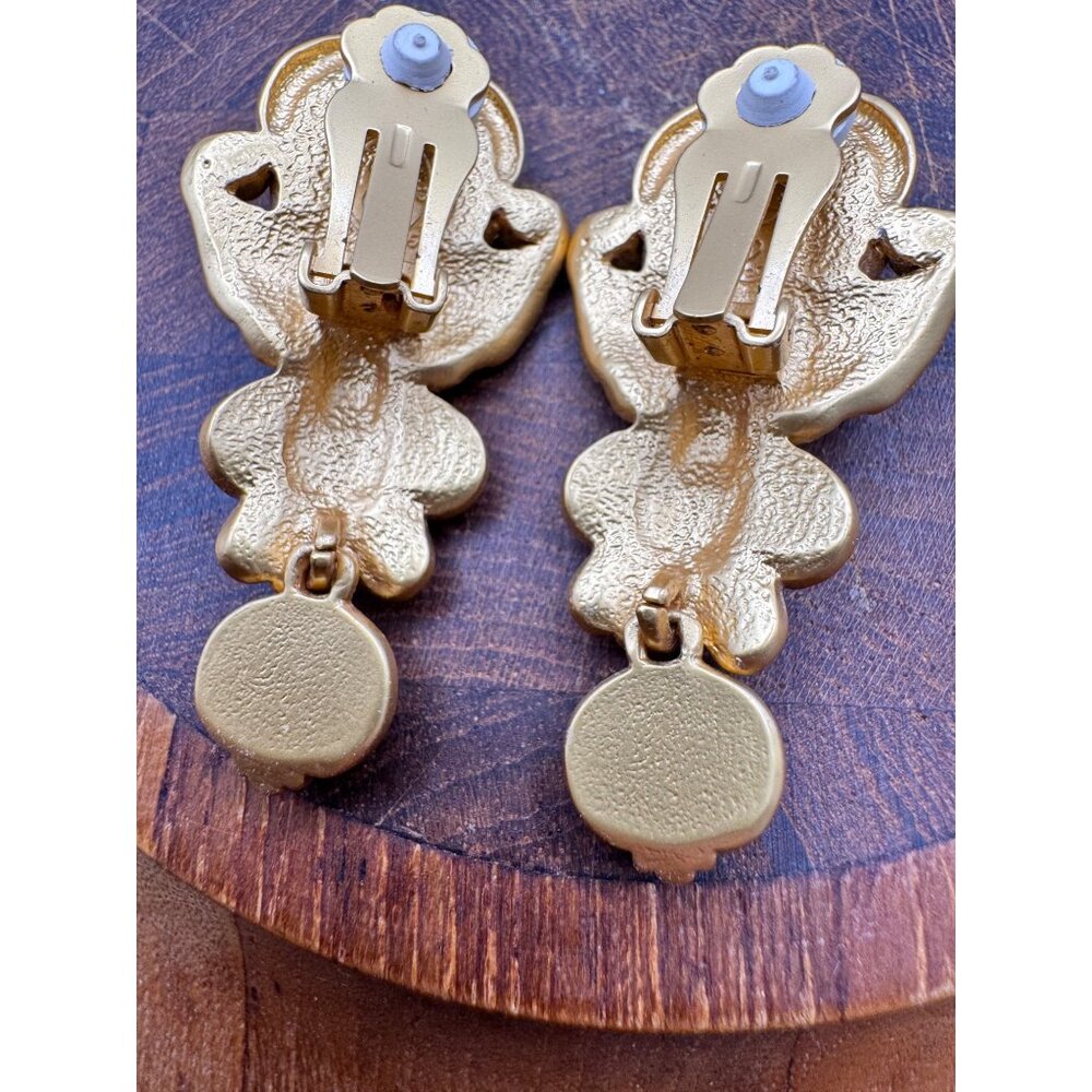 Vintage Elizabeth Taylor Avon Angel Cherub Clip-On Earrings Matte Gold Tone Red - Picture 6 of 9